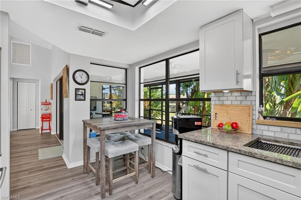 17867 Dracena CIR, NORTH FORT MYERS FL 33917-9