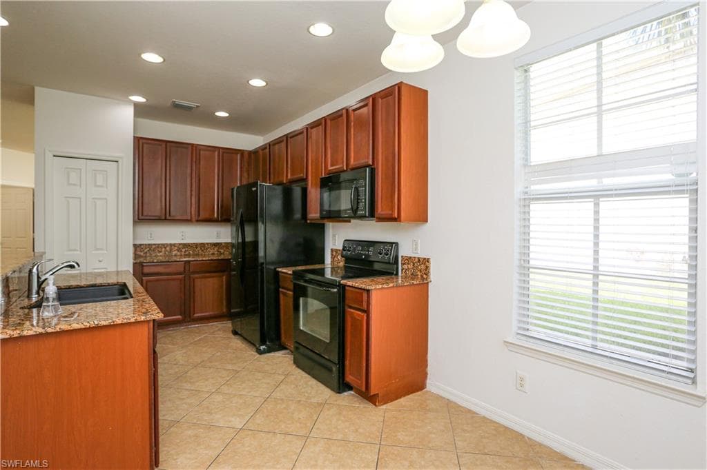 4004 Cherrybrook LOOP, FORT MYERS FL 33966-45