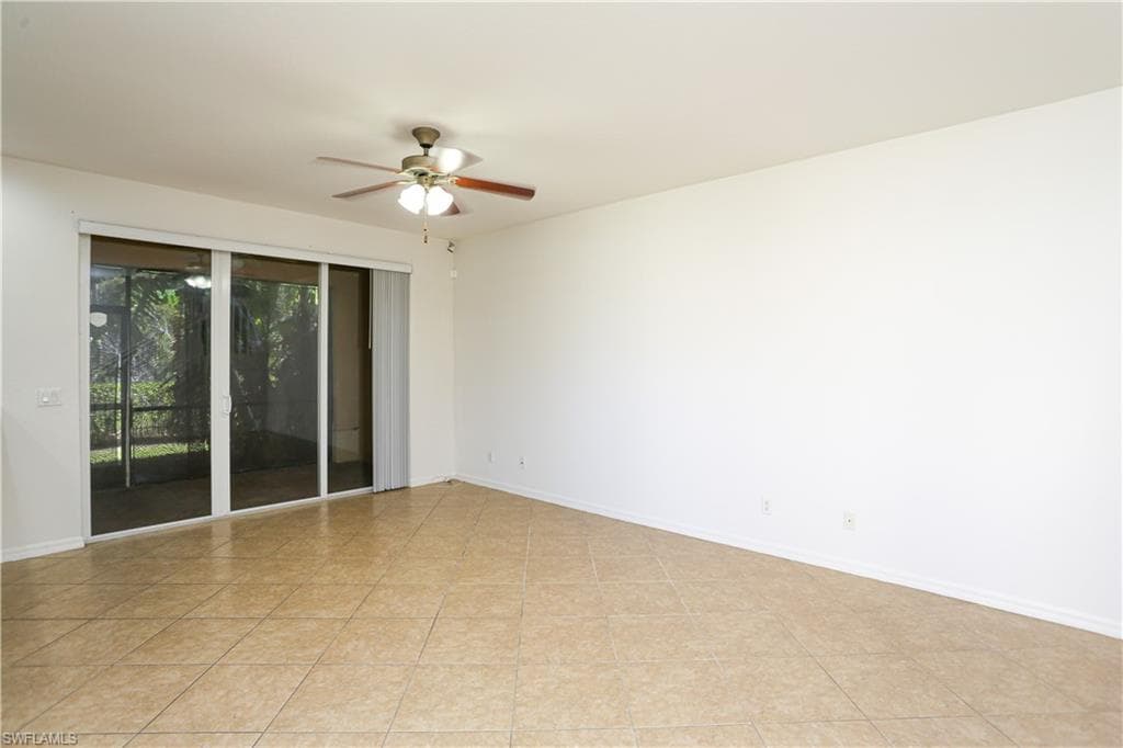 4004 Cherrybrook LOOP, FORT MYERS FL 33966-27
