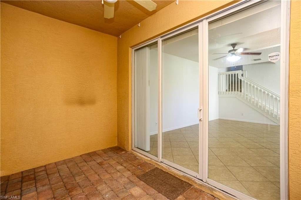 4004 Cherrybrook LOOP, FORT MYERS FL 33966-18