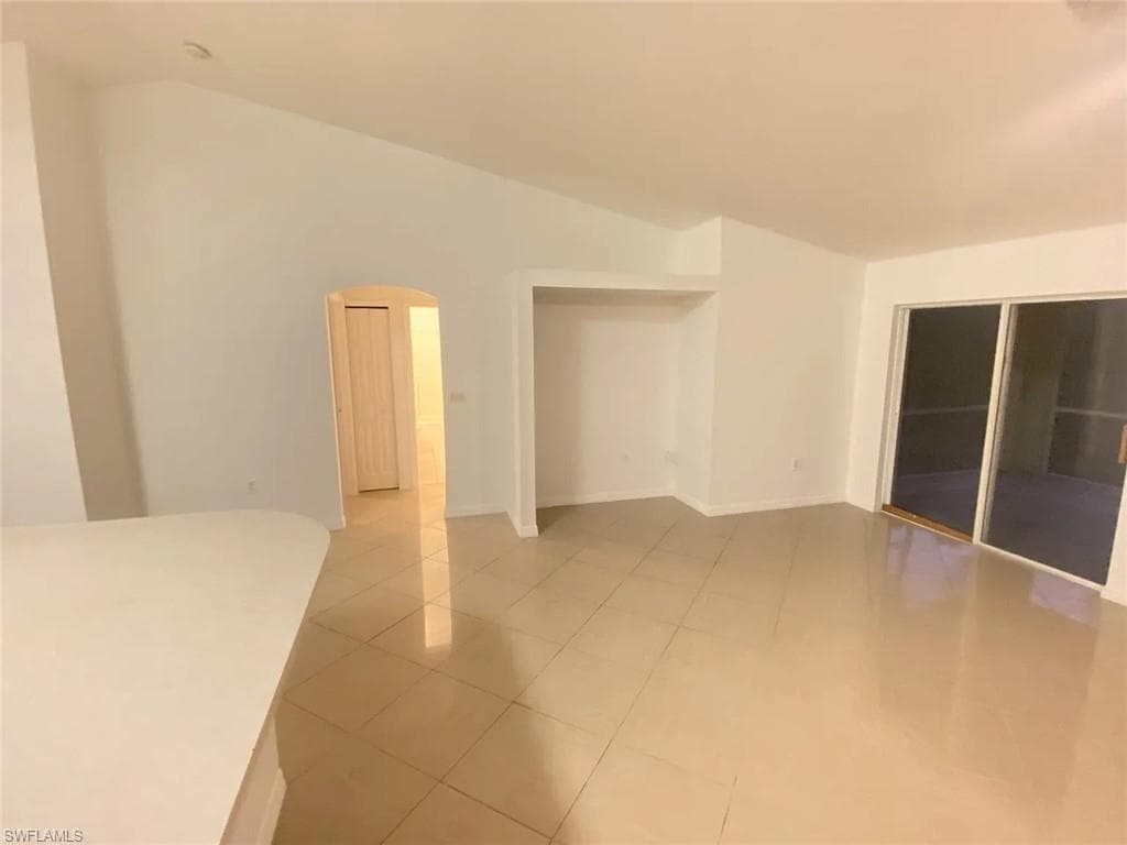 222 Aurora AVE S, LEHIGH ACRES FL 33974-2