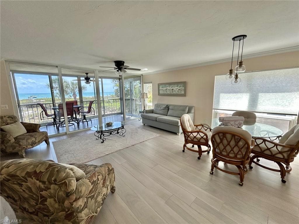 497 E Gulf DR 4-6