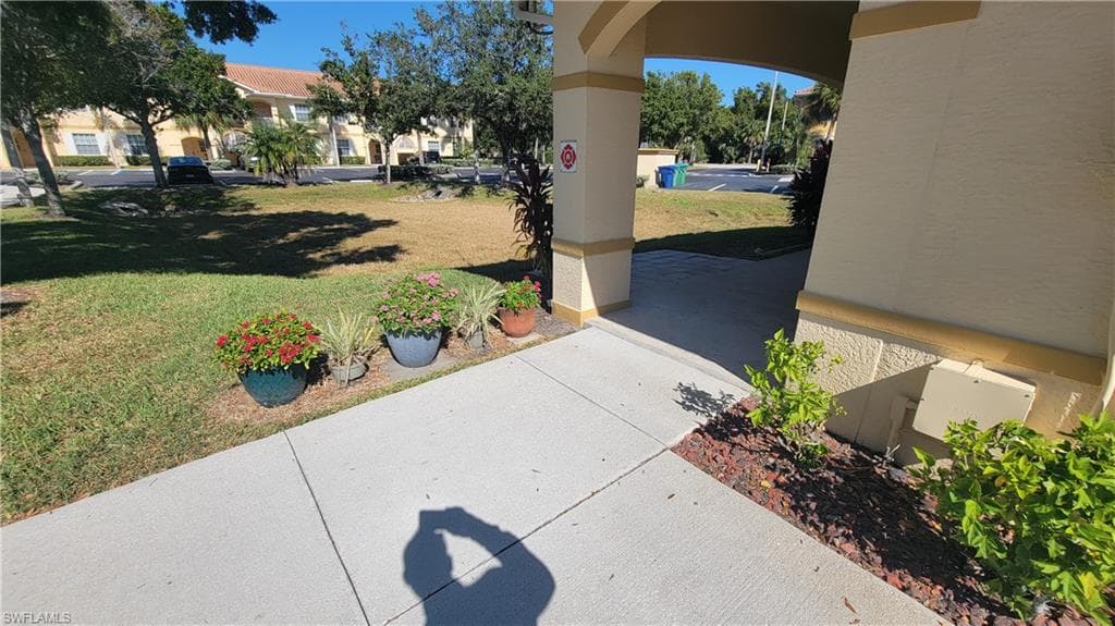 950 Hancock Creek South BLVD # 315, CAPE CORAL FL 33909-1