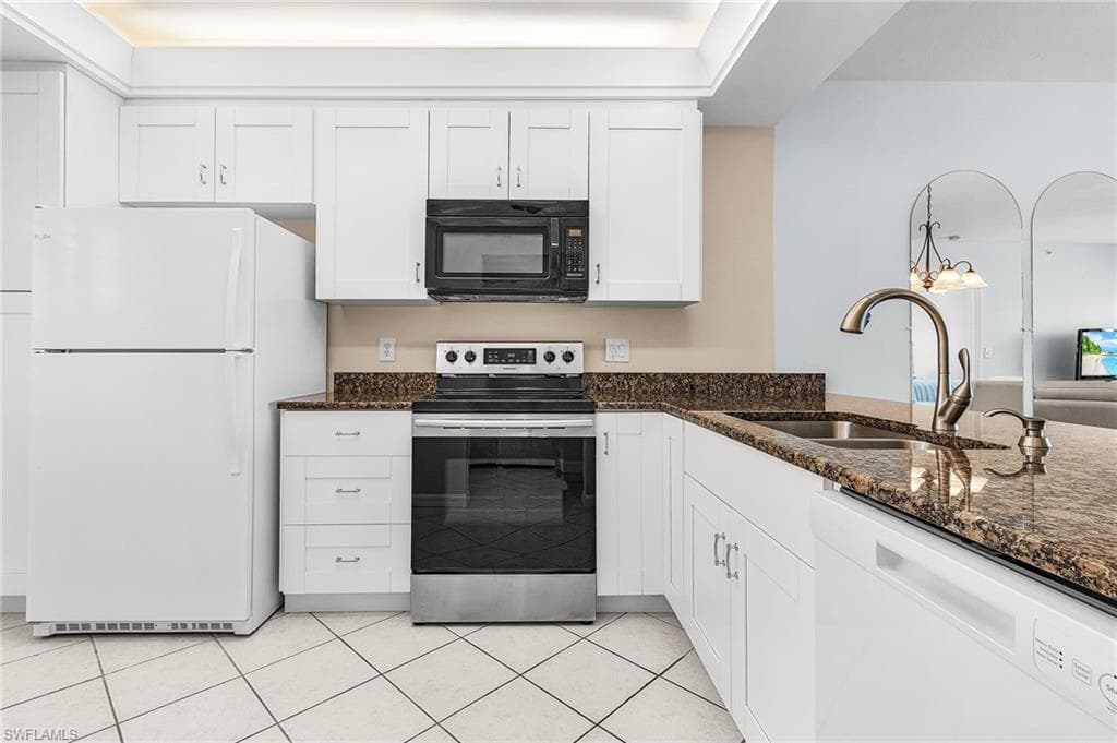 14891 Hole in One CIR, FORT MYERS FL 33919-2