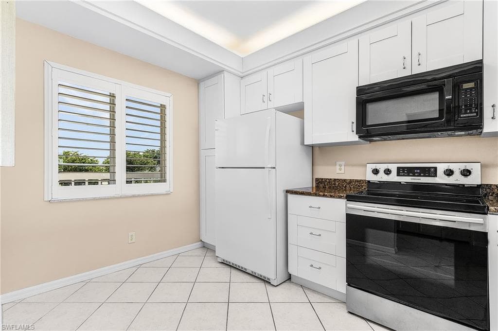 14891 Hole in One CIR, FORT MYERS FL 33919-4