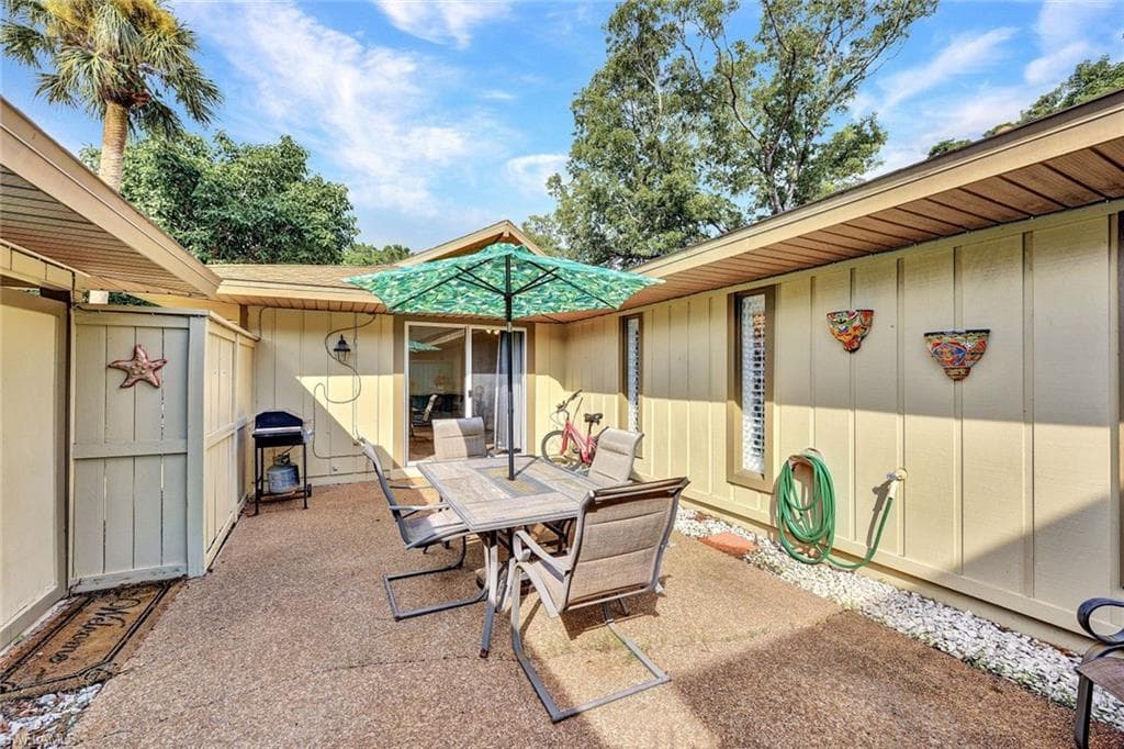 4280 Island CIR # A, FORT MYERS FL 33919-1