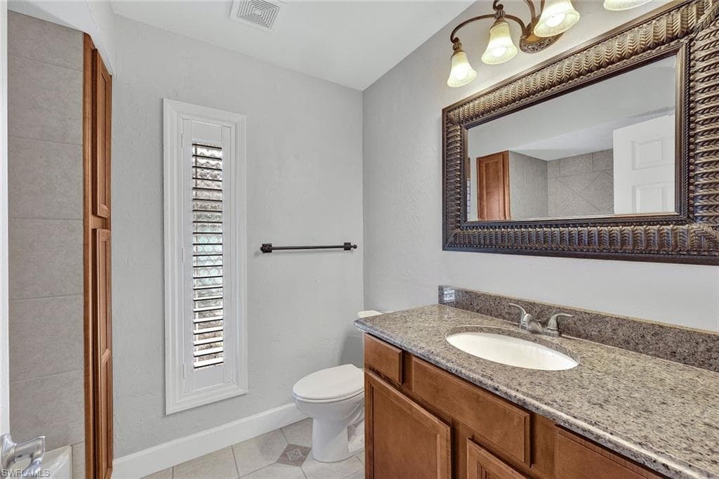 4280 Island CIR # A, FORT MYERS FL 33919-11