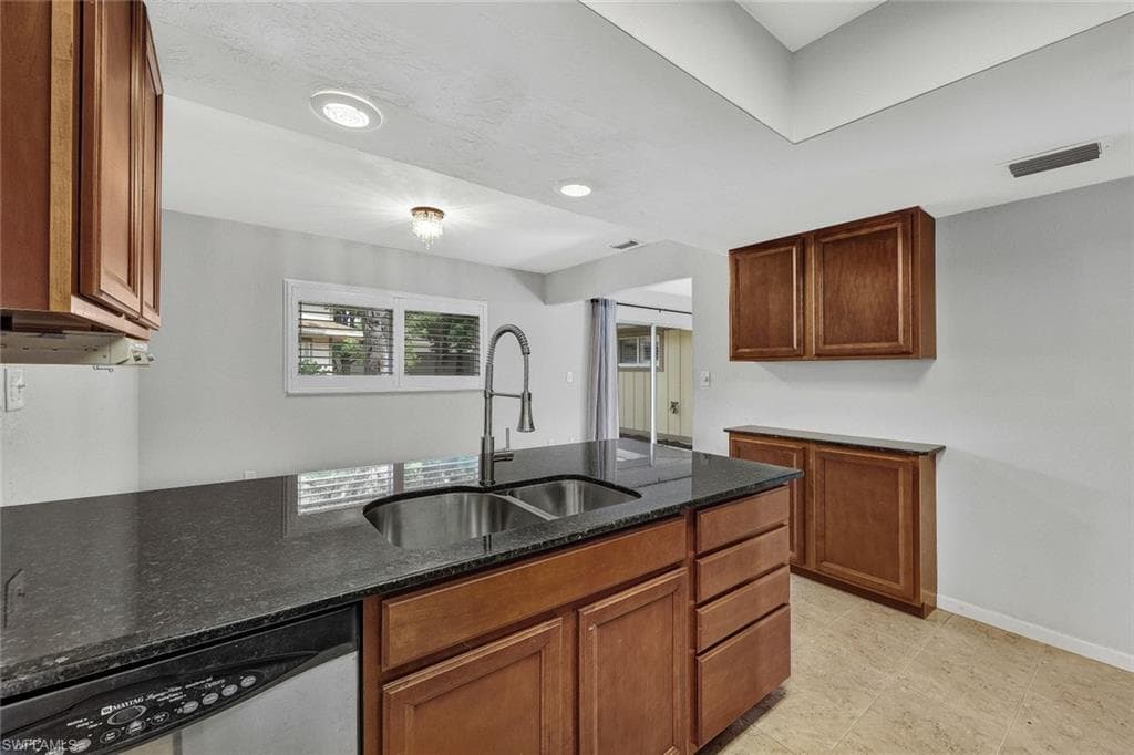 4280 Island CIR # A, FORT MYERS FL 33919-6