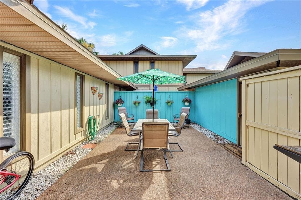 4280 Island CIR # A, FORT MYERS FL 33919-2