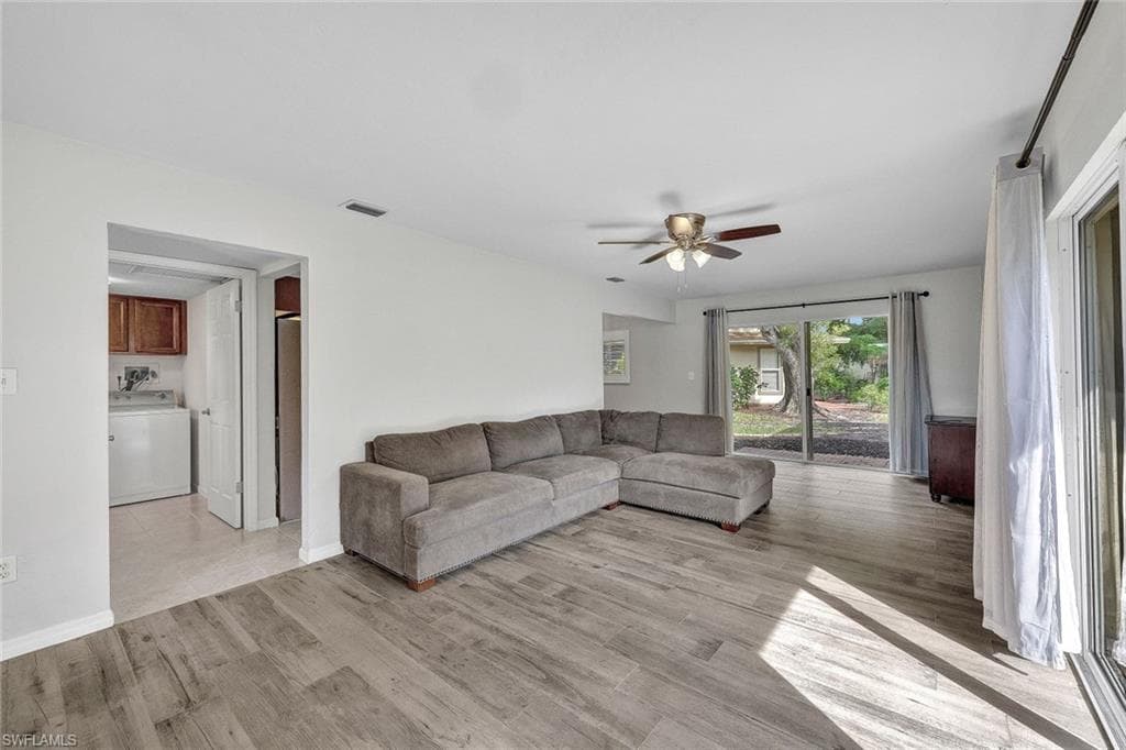 4280 Island CIR # A, FORT MYERS FL 33919-4