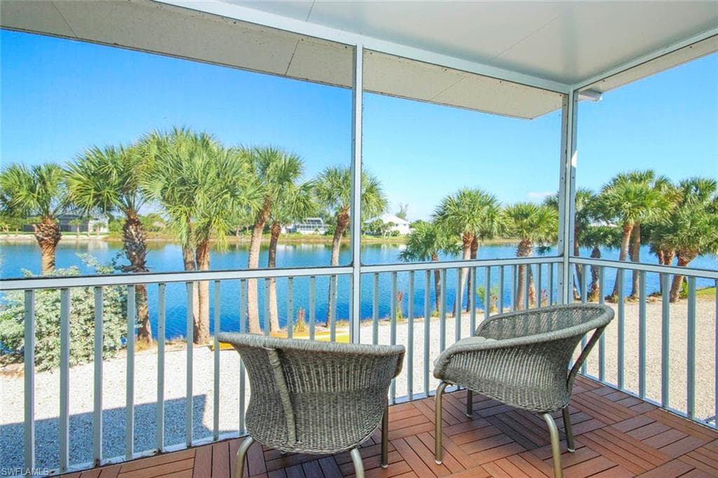3284 Twin Lakes LN, SANIBEL FL 33957-26