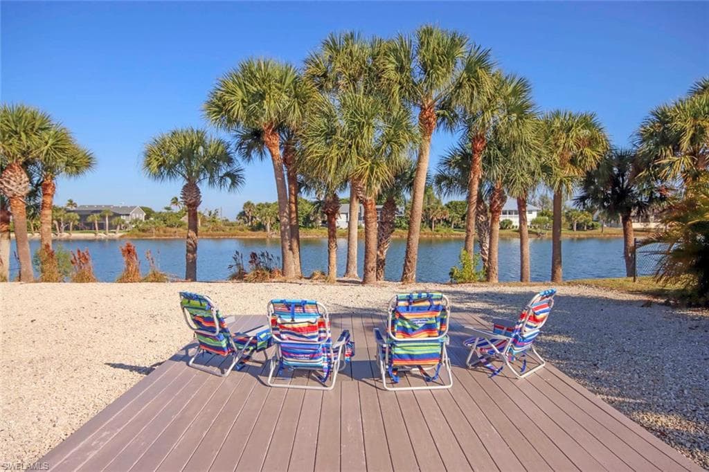 3284 Twin Lakes LN, SANIBEL FL 33957-42