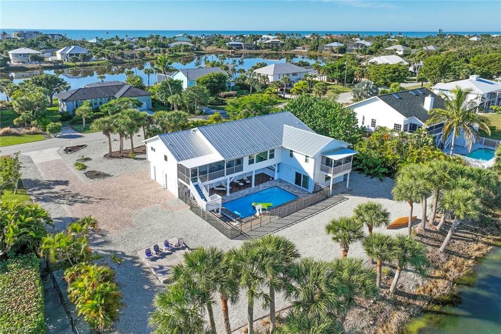 3284 Twin Lakes LN, SANIBEL FL 33957-6