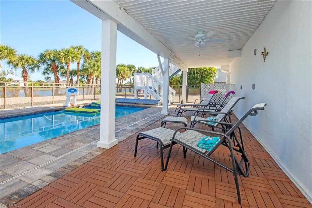 3284 Twin Lakes LN, SANIBEL FL 33957-17