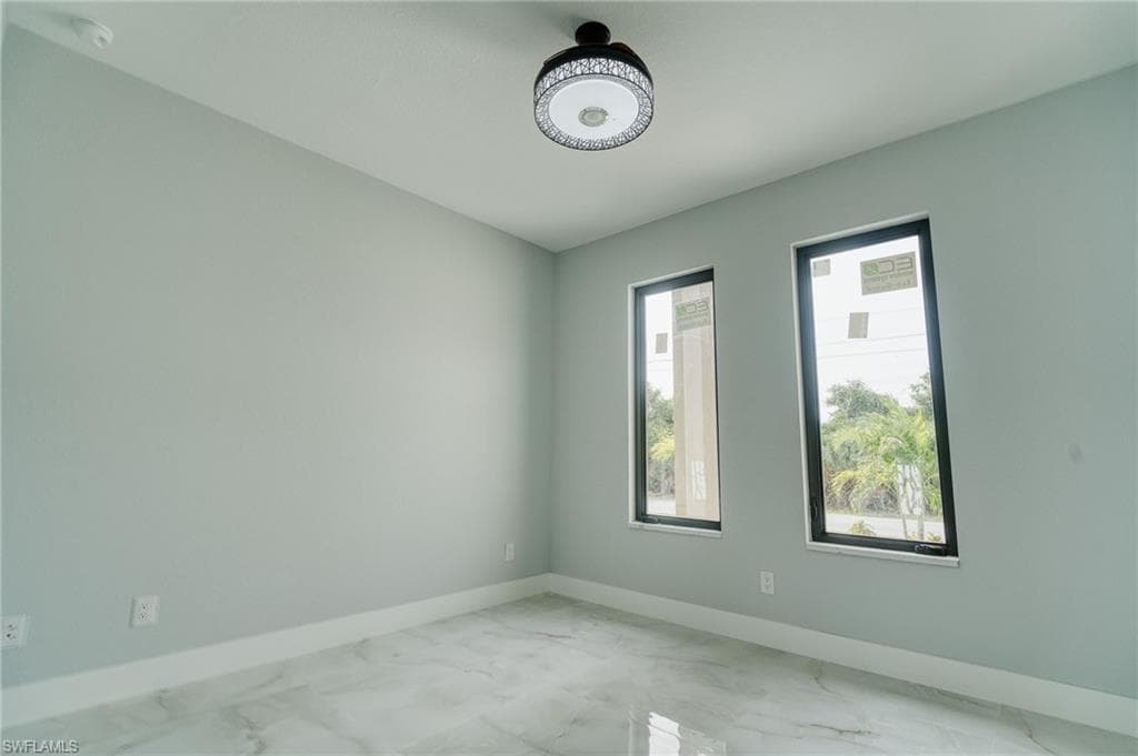 10474 Winnipeg ST, PORT CHARLOTTE FL 33981-26