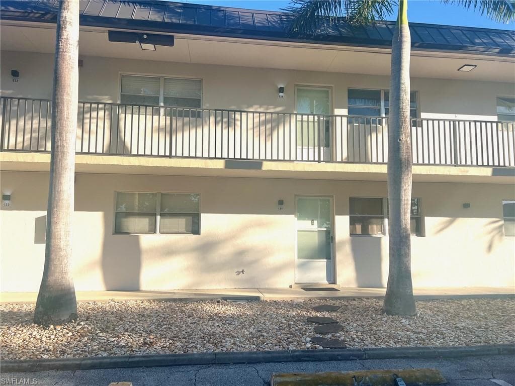 1560 Colonial BLVD # 134, FORT MYERS FL 33907-2