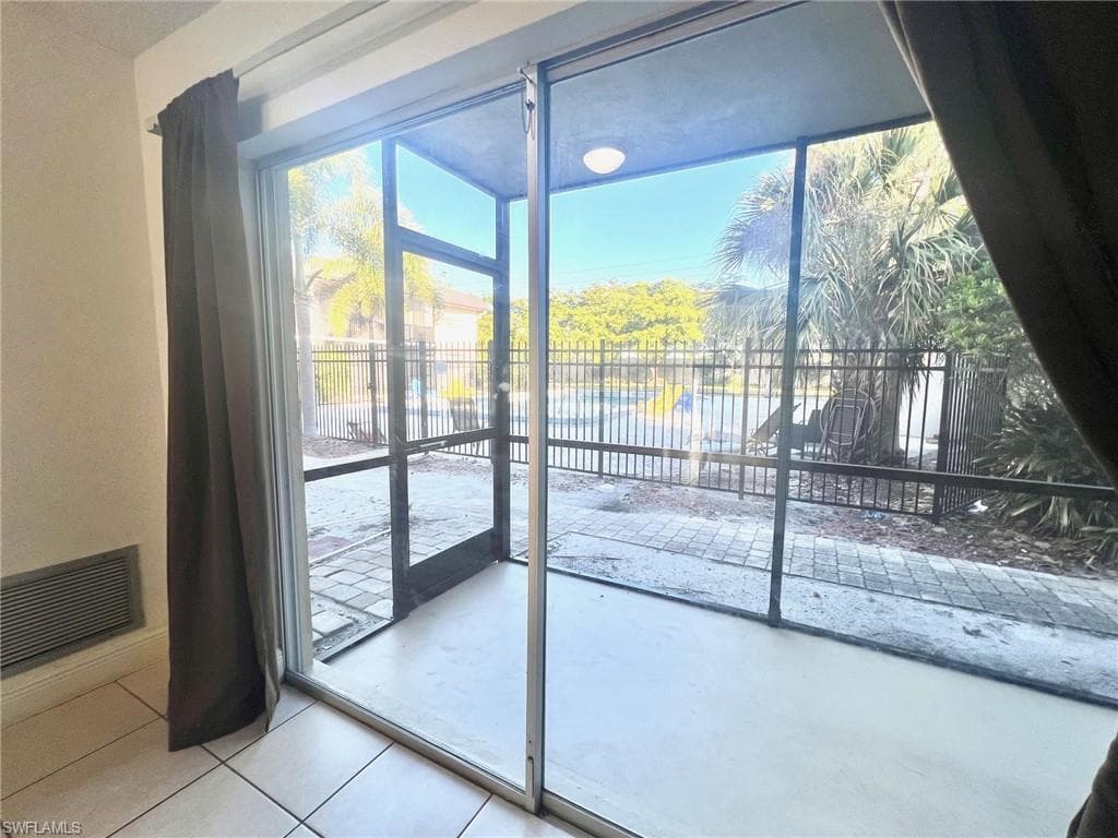 1560 Colonial BLVD # 134, FORT MYERS FL 33907-10