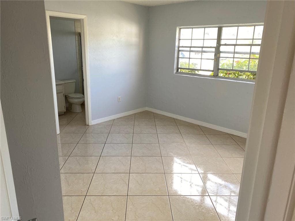 4923 Vincennes CT # 4, CAPE CORAL FL 33904-10