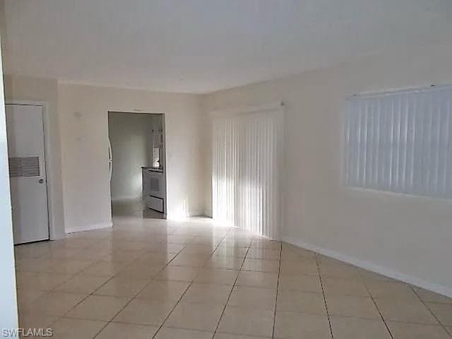 4923 Vincennes CT # 4, CAPE CORAL FL 33904-12