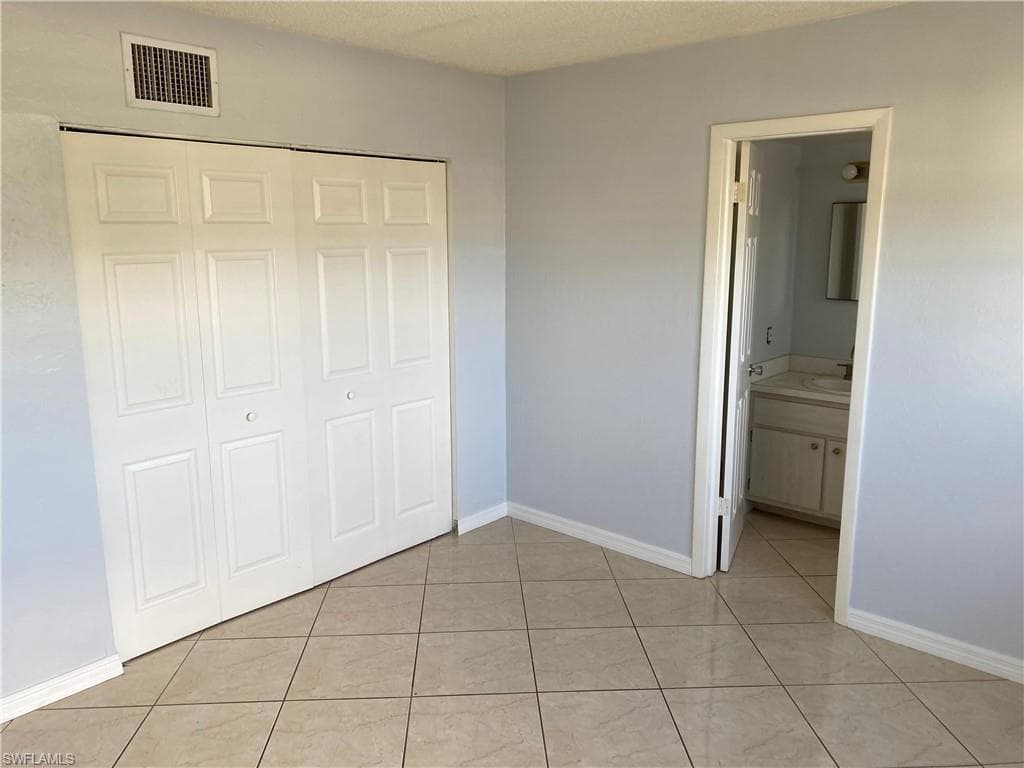 4923 Vincennes CT # 4, CAPE CORAL FL 33904-9