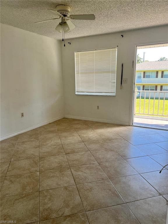 3325 Airport RD N # S7, NAPLES FL 34105-6