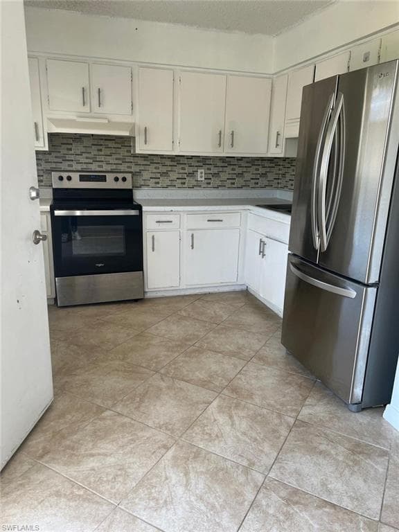 3325 Airport RD N # S7, NAPLES FL 34105-2