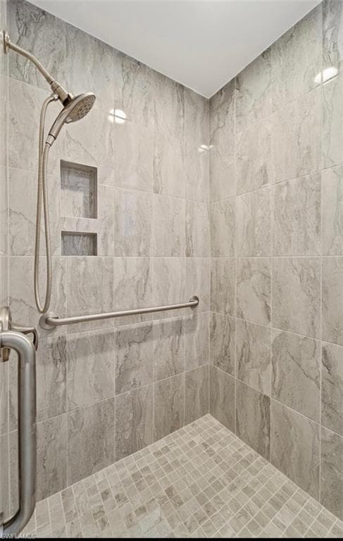 10024 Heather LN 1001-12