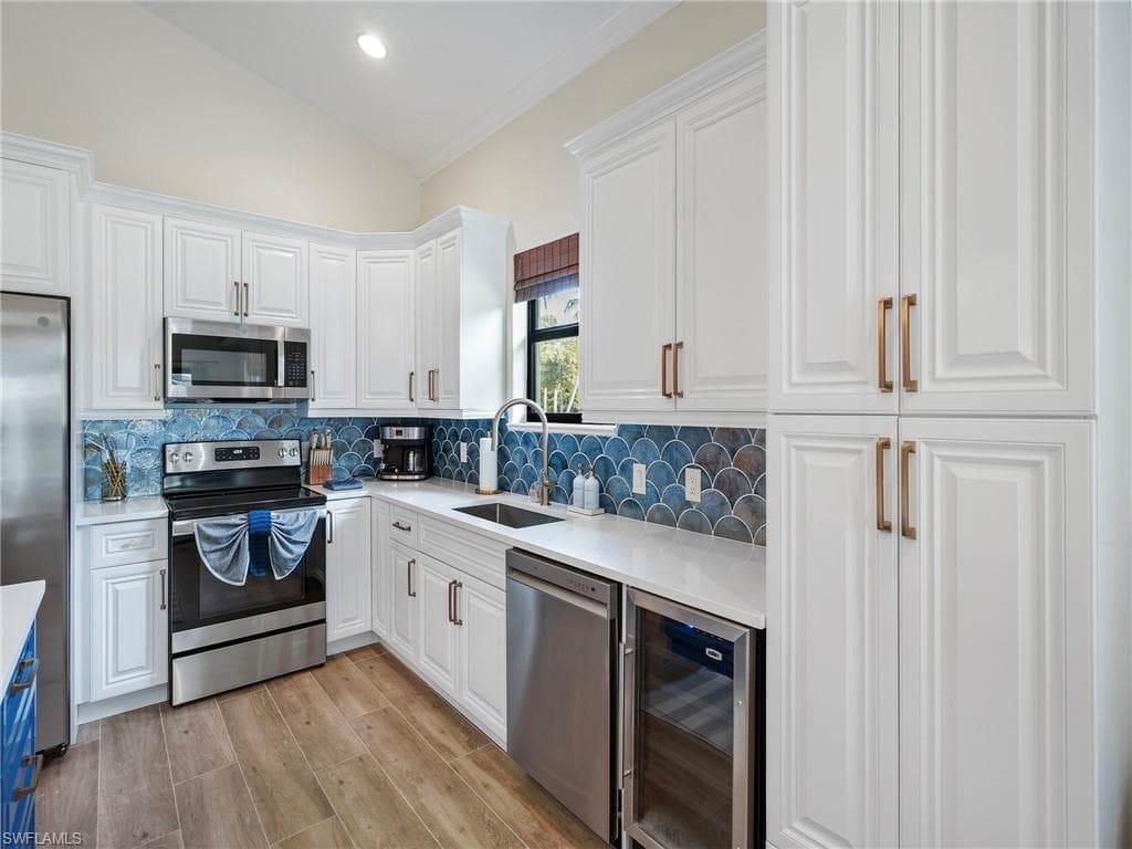 1970 Danford ST, NAPLES FL 34112-15