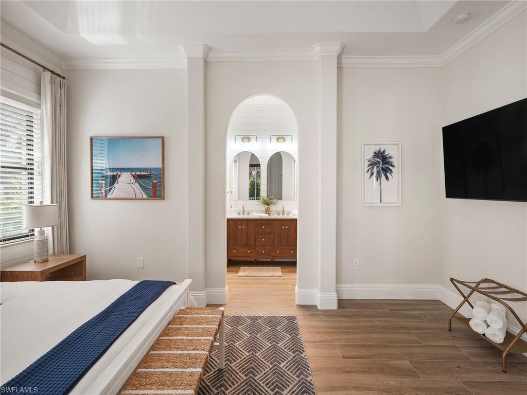 1970 Danford ST, NAPLES FL 34112-19