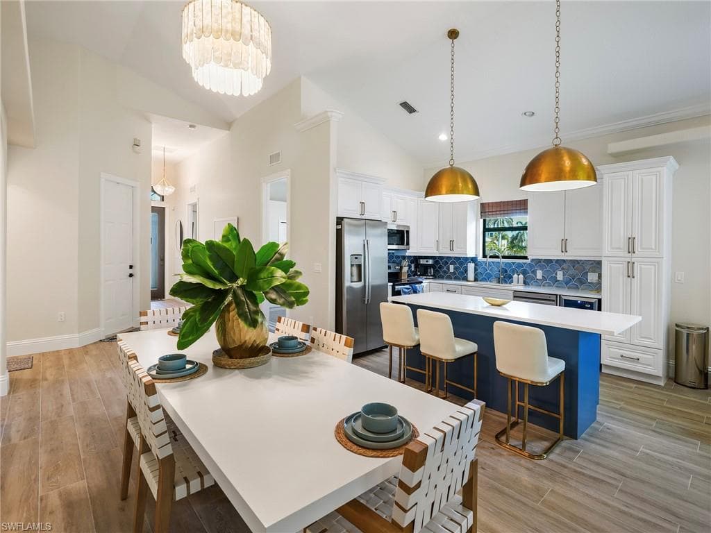 1970 Danford ST, NAPLES FL 34112-13