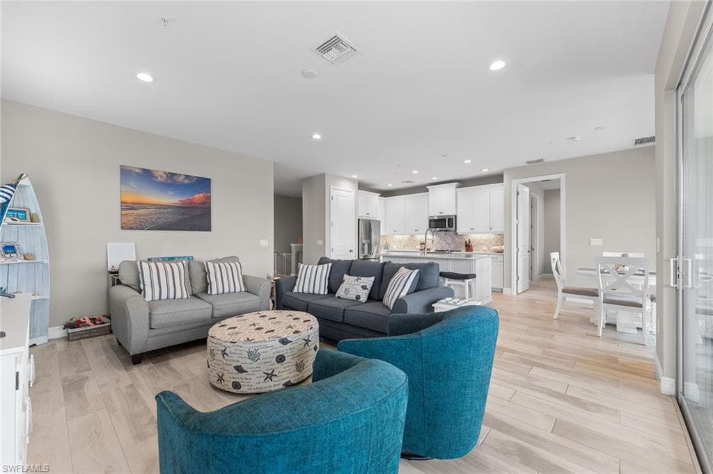 2609 Seychelles CIR # 1608, NAPLES FL 34112-6