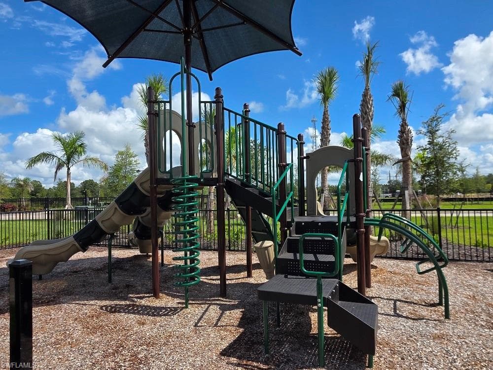 8119 Haley Creek WAY, LEHIGH ACRES FL 33971-18