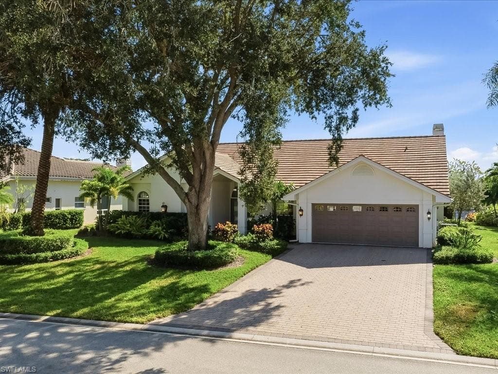 11422 Night Heron DR, NAPLES FL 34119-34