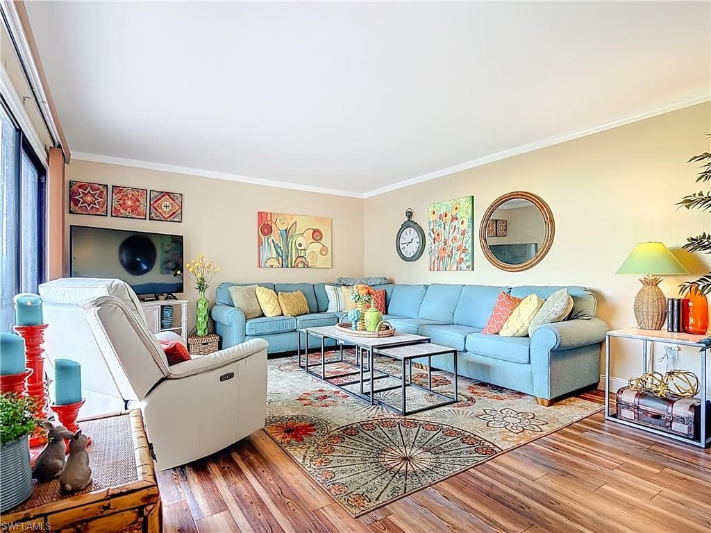 119 Lake Point LN # 5B, NAPLES FL 34112-6