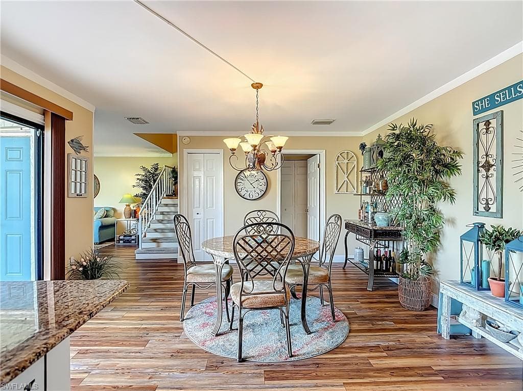 119 Lake Point LN # 5B, NAPLES FL 34112-8