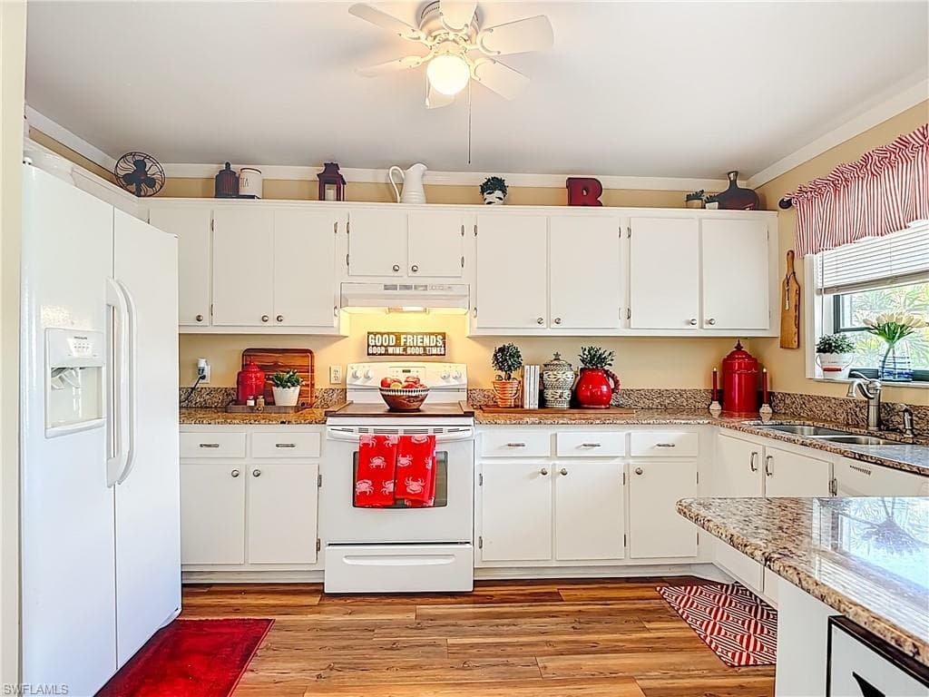 119 Lake Point LN # 5B, NAPLES FL 34112-9