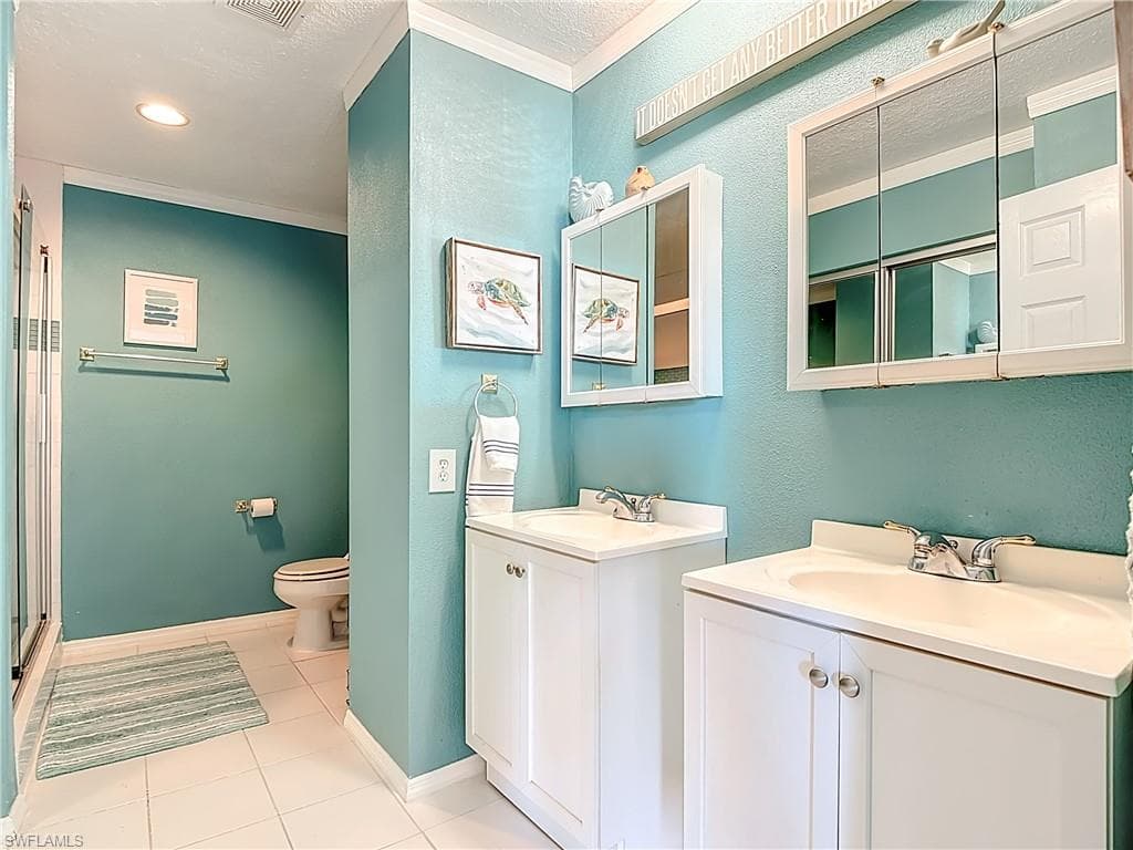 119 Lake Point LN # 5B, NAPLES FL 34112-14