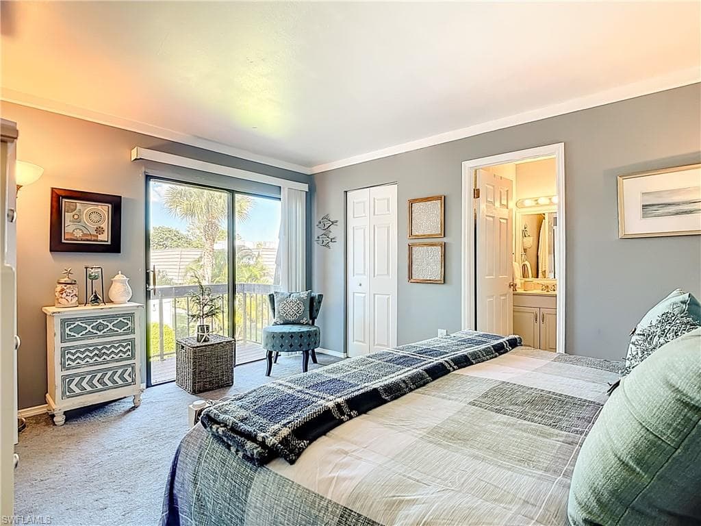 119 Lake Point LN # 5B, NAPLES FL 34112-18