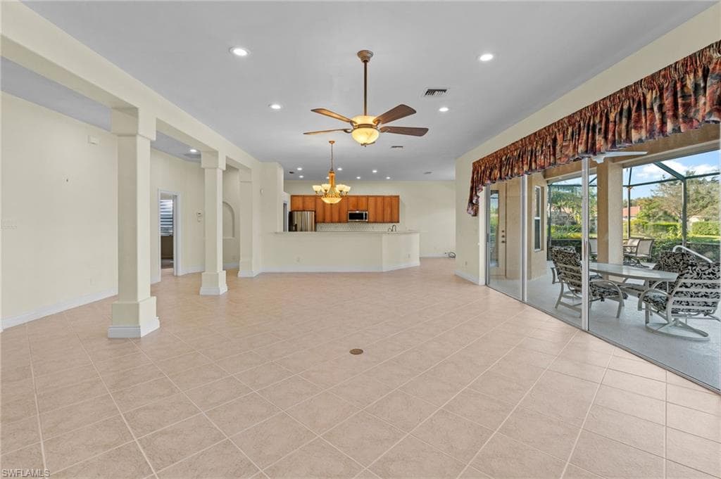 8429 Laurel Lakes BLVD, NAPLES FL 34119-5