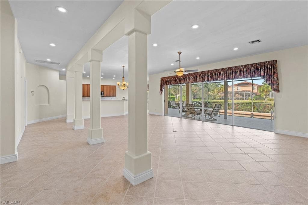 8429 Laurel Lakes BLVD, NAPLES FL 34119-2