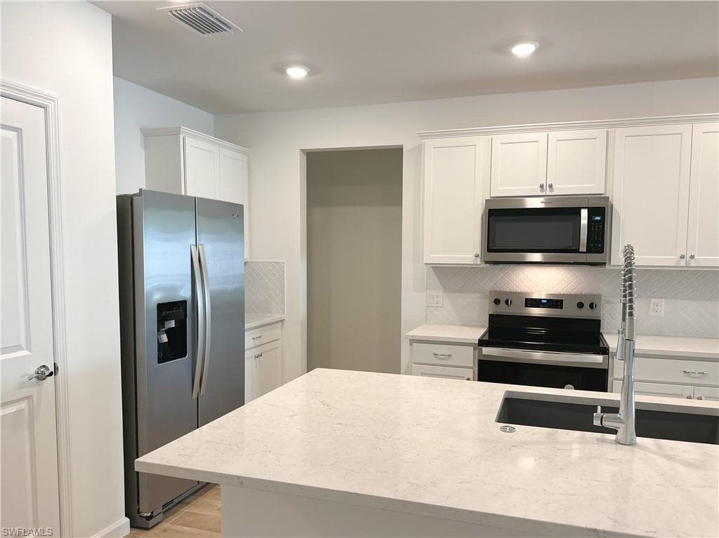27831 Solis Grande Drive, BONITA SPRINGS FL 34135-3