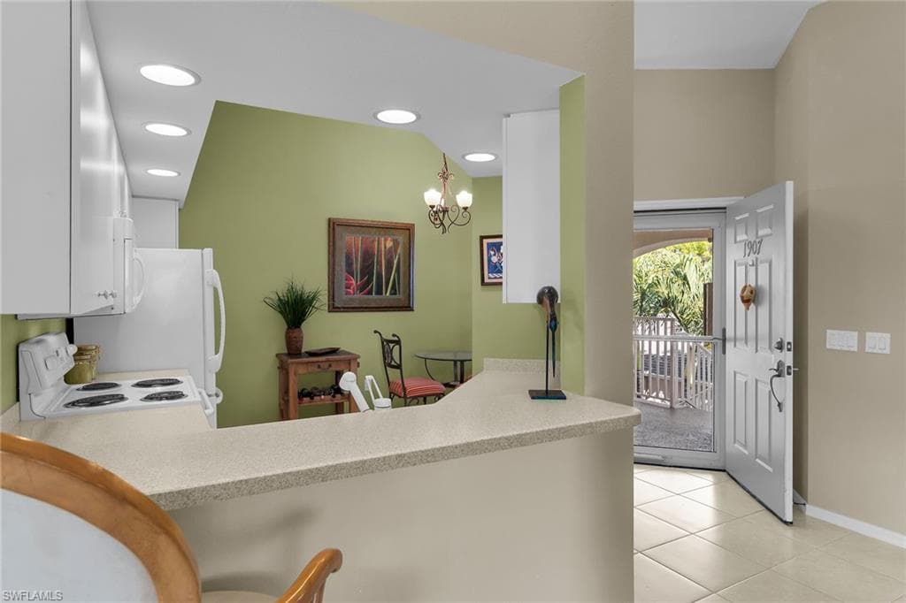 350 Newport DR # 1907, NAPLES FL 34114-5