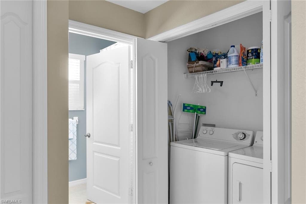 350 Newport DR # 1907, NAPLES FL 34114-23