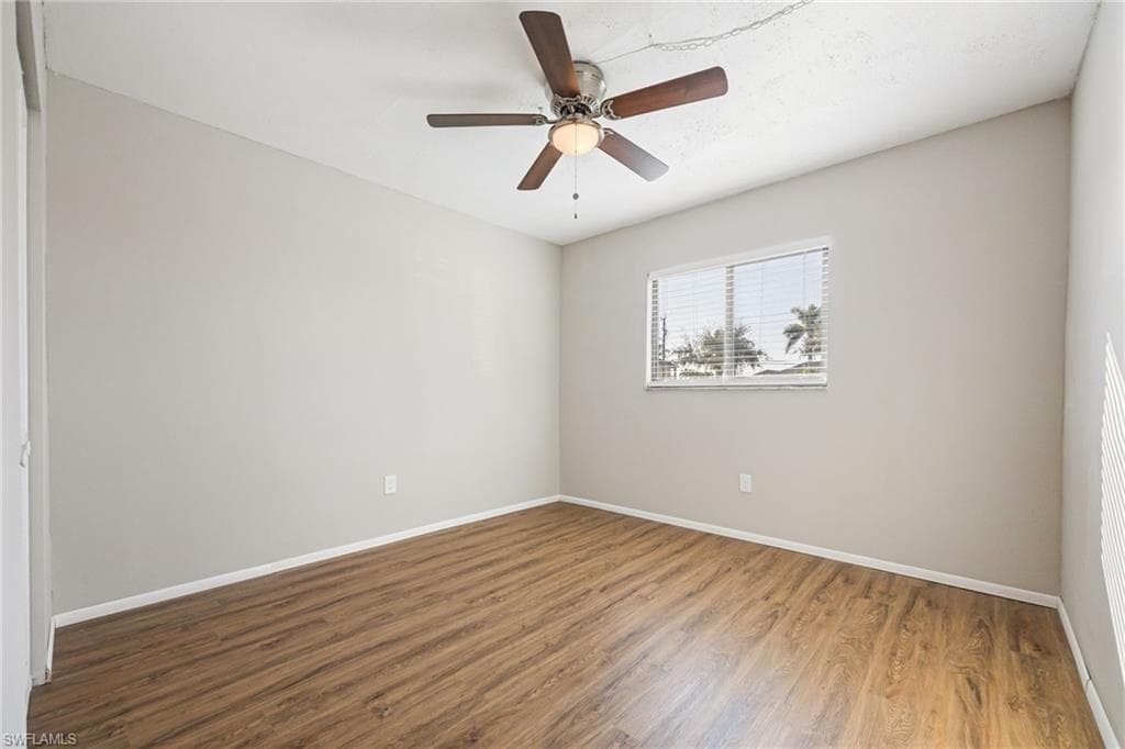 423 Cape Coral PKWY W 102-12
