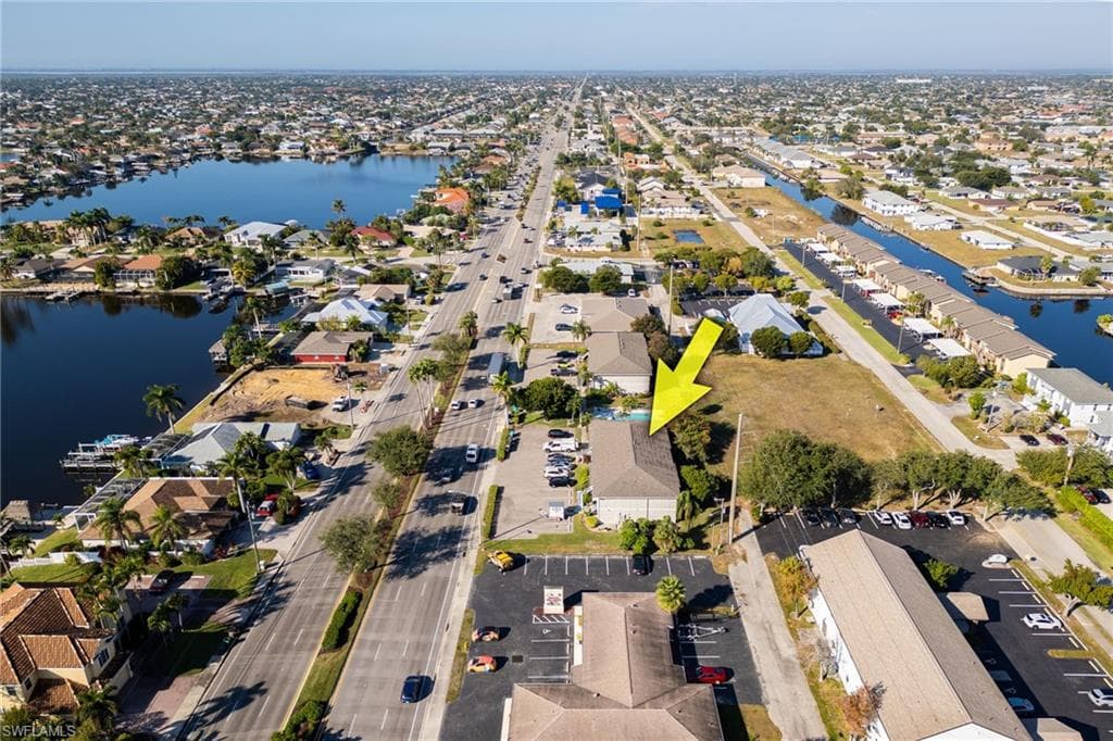 423 Cape Coral PKWY W 102-19