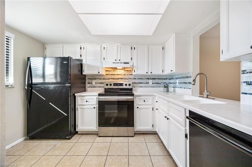 423 Cape Coral PKWY W 102-3