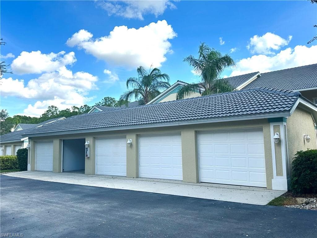 25767 Lake Amelia WAY # 102, BONITA SPRINGS FL 34135-1