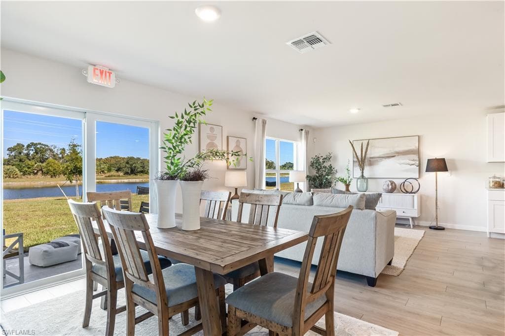 14176 HEMINGWAY OAKS TRL, FORT MYERS FL 33905-10