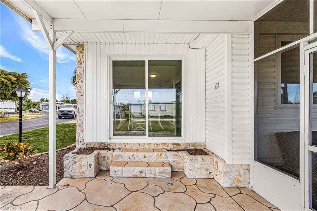 67 Sturbridge LN, FORT MYERS FL 33908-7