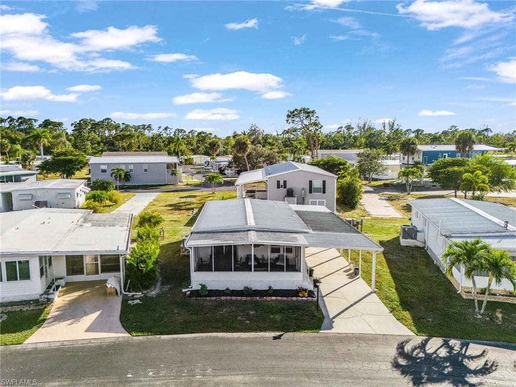 64 Sturbridge LN, FORT MYERS FL 33908-26